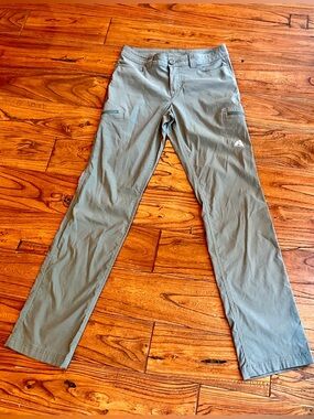 Eddie Bauer Women’s Guide Pro Pants